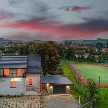 Stara Mleczarnia Apartman Tylicz Kültér fotó