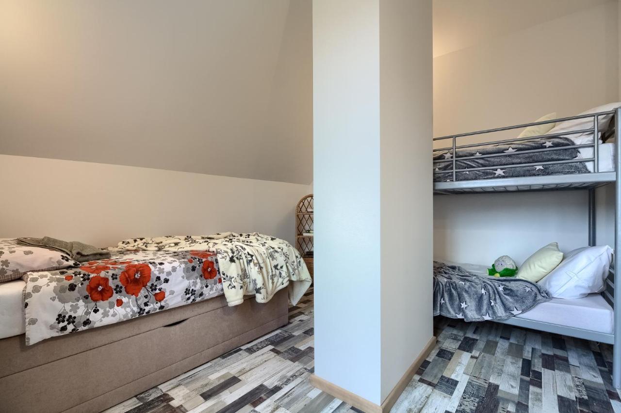 Stara Mleczarnia Apartman Tylicz Kültér fotó