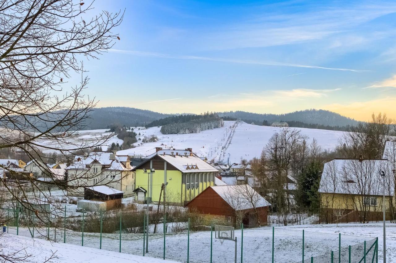 Stara Mleczarnia Apartman Tylicz Kültér fotó
